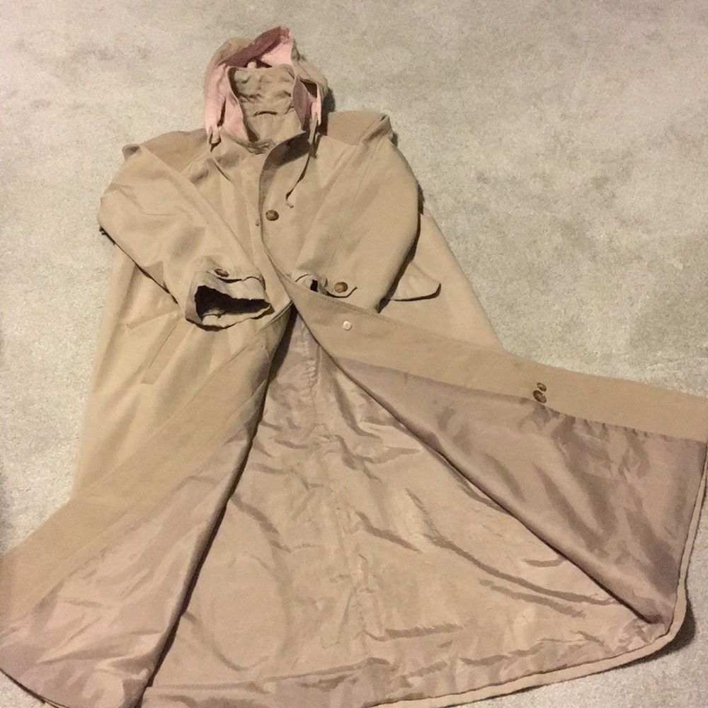 Trench coat by Brem - women’s size 12 Beige/Taupe